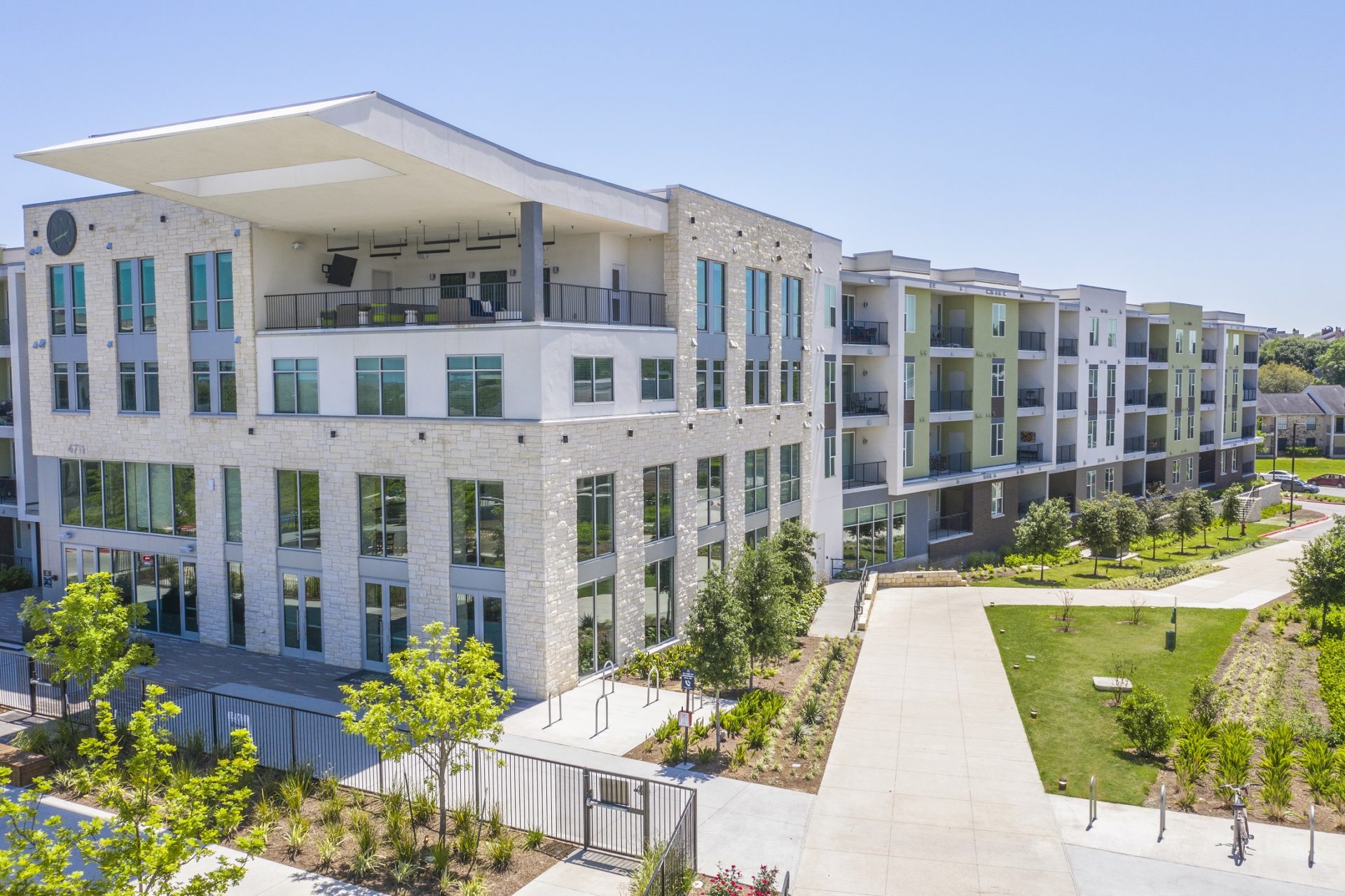 2022 Top Multifamily Builders Cadence McShane Construction